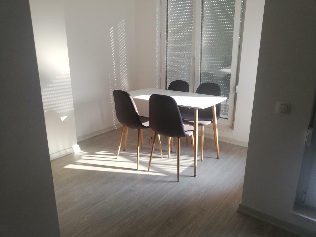 Apartment 3 Pristina Exteriör bild