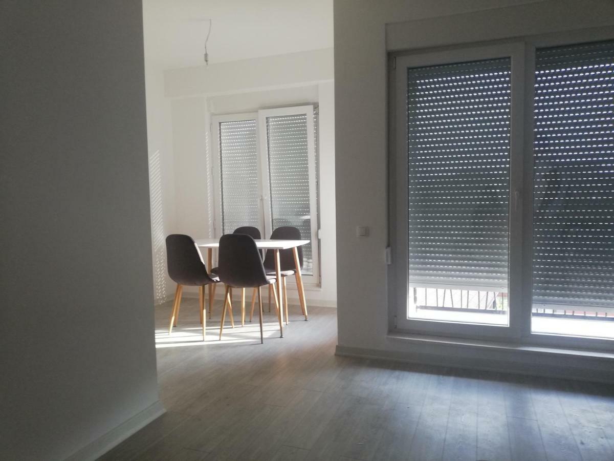 Apartment 3 Pristina Exteriör bild